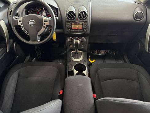 Used 2013 Nissan Rogue S w/ Special Edition Pkg AWD/4WD image 4