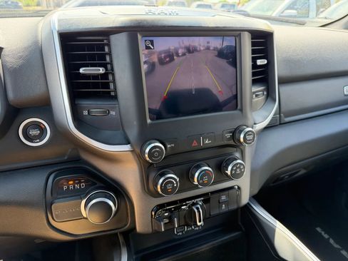 Used 2021 RAM 1500 Big Horn RWD image 15