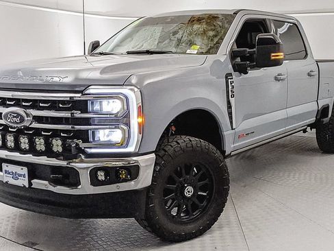 Used 2025 Ford F350 Lariat w/ Lariat Ultimate Package AWD/4WD image 6
