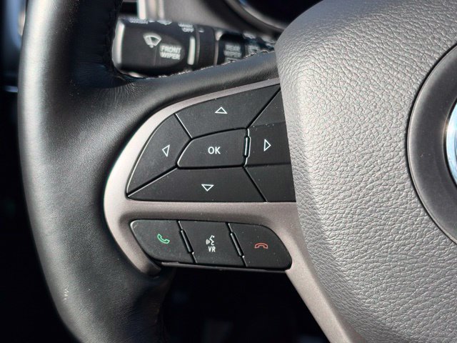 Used 2019 Jeep Grand Cherokee Limited w/ Luxury Group II AWD/4WD image 16