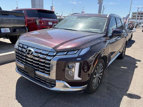 Used 2024 Hyundai Palisade Calligraphy AWD/4WD image 4