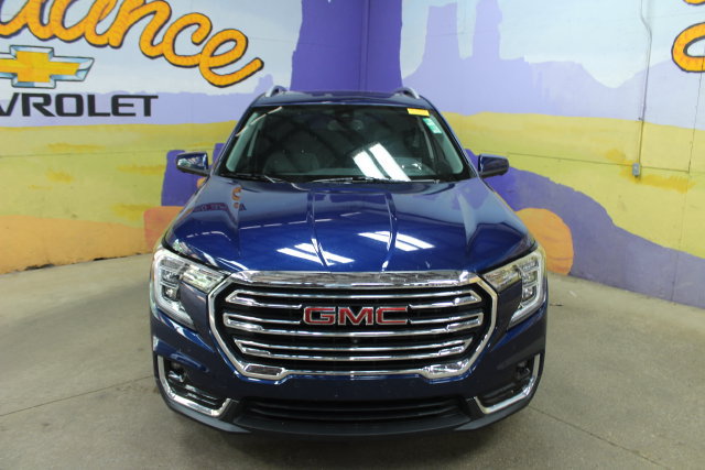 Used 2023 GMC Terrain SLT w/ Tech Package AWD/4WD image 7