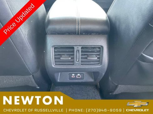 Used 2025 Nissan Altima 2.5 SL AWD/4WD image 30