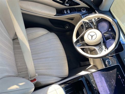 Certified 2023 Mercedes-Benz S 500 4MATIC image 27