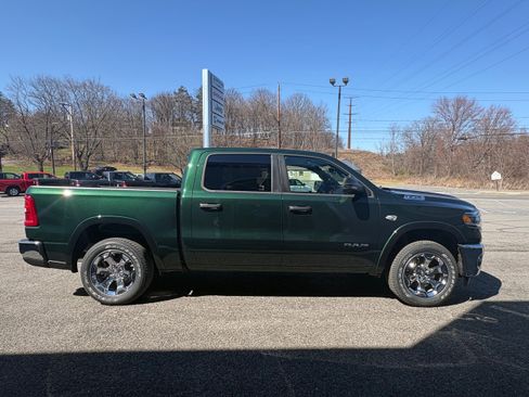 New 2026 RAM 1500 Big Horn AWD/4WD image 7