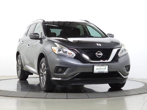 Used 2017 Nissan Murano SV AWD/4WD image 1