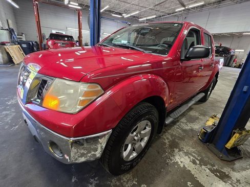 Used 2011 Nissan Frontier SV RWD image 5