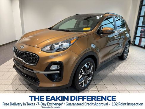 Used 2020 Kia Sportage EX w/ Option Group 15 FWD image 1