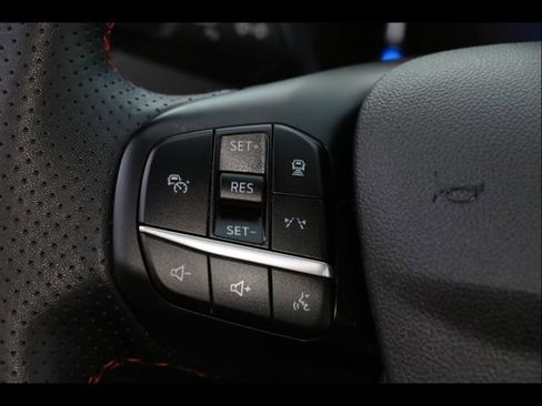 Used 2024 Ford Escape ST-Line w/ Tech Pack #1 image 27