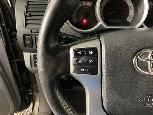 Used 2012 Toyota Tacoma 4x4 Double Cab w/ TRD Off-Road Pkg image 20