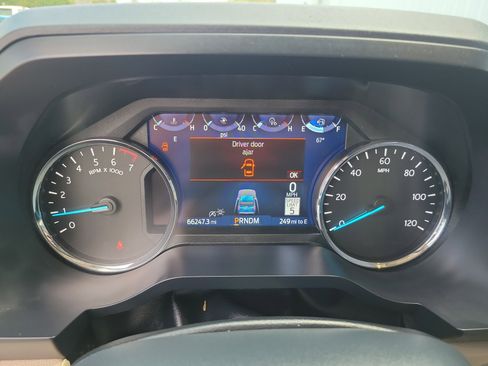 Used 2024 Ford Expedition Max Limited image 24