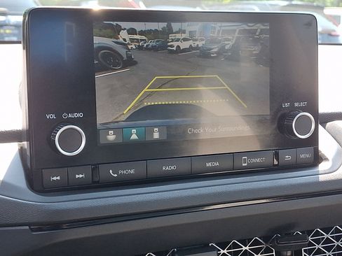 Used 2025 Honda Accord LX image 18