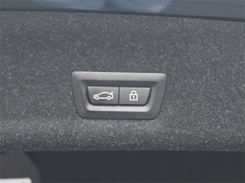 Used 2019 BMW 330i 330i w/ Driving Assistance Package image 29