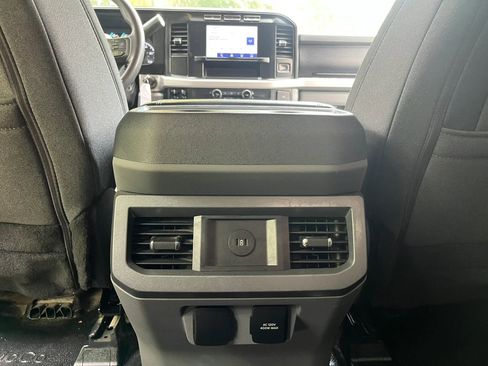 Used 2024 Ford F250 XLT AWD/4WD image 20