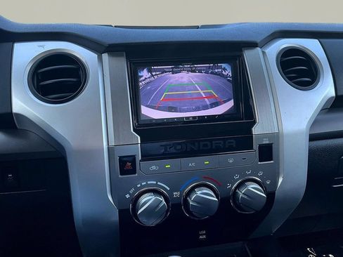 Used 2018 Toyota Tundra SR5 w/ SR5 Upgrade Package RWD image 13