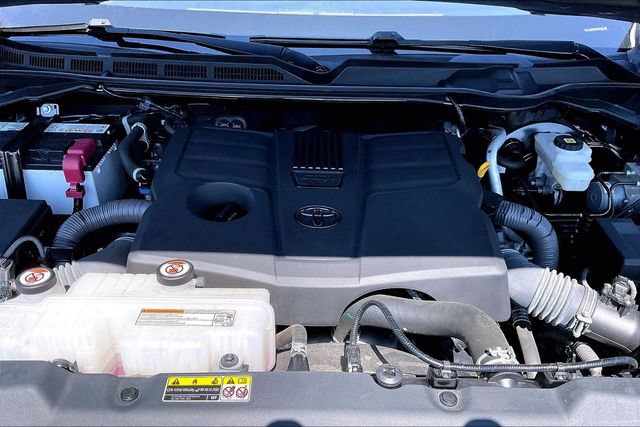 Used 2023 Toyota Tundra Limited AWD/4WD image 20