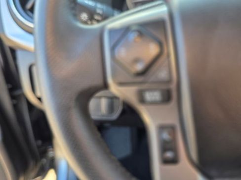 Used 2022 Toyota Tacoma SR5 RWD image 23