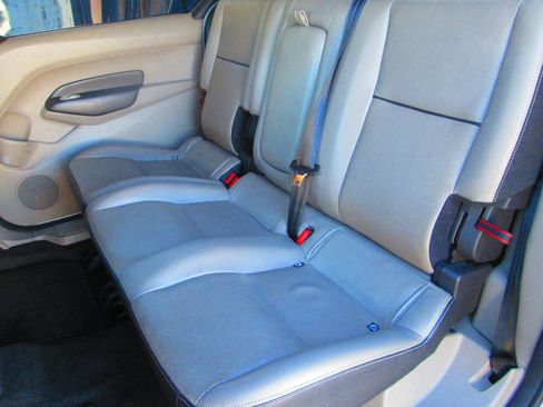 Used 2017 Ford Transit Connect Titanium image 10