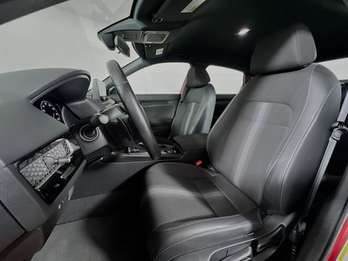 Used 2022 Honda Civic Sport image 10