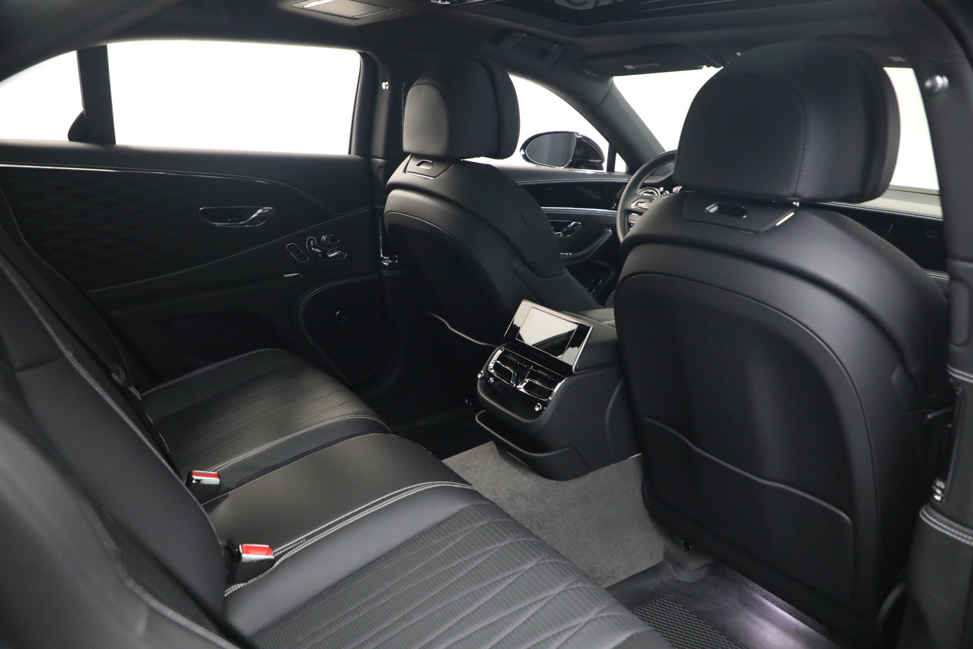 Certified 2022 Bentley Flying Spur W12 AWD/4WD image 29