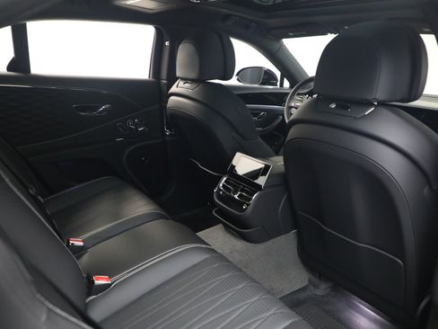 Certified 2022 Bentley Flying Spur W12 AWD/4WD image 29