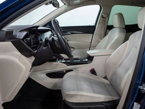 Used 2023 Buick Envision Preferred image 7