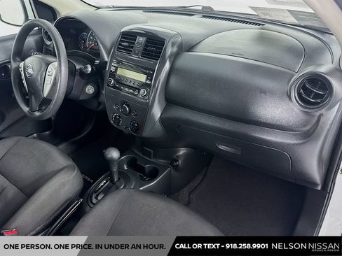 Used 2017 Nissan Versa S Plus FWD image 28