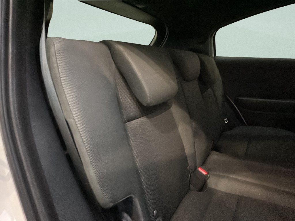 Used 2021 Honda HR-V Sport image 14