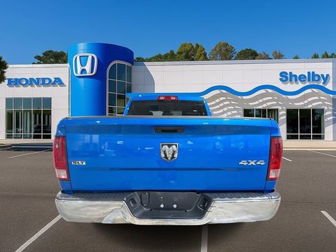 Used 2024 RAM 1500 Classic SLT image 7