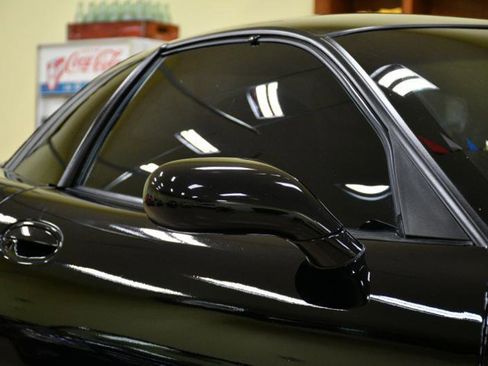 Used 1999 Chevrolet Corvette Coupe image 4