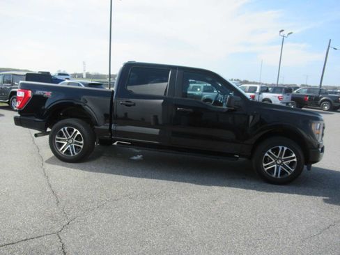 Used 2023 Ford F150 XL w/ STX Appearance Package image 4