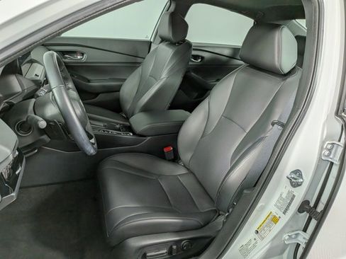 Used 2023 Honda Accord Sport image 17