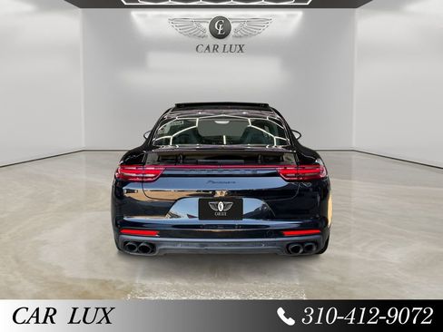 Used 2020 Porsche Panamera image 4