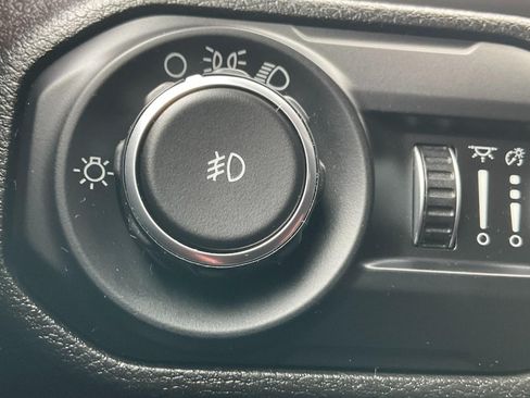 Used 2019 Jeep Wrangler Unlimited Sport AWD/4WD image 21