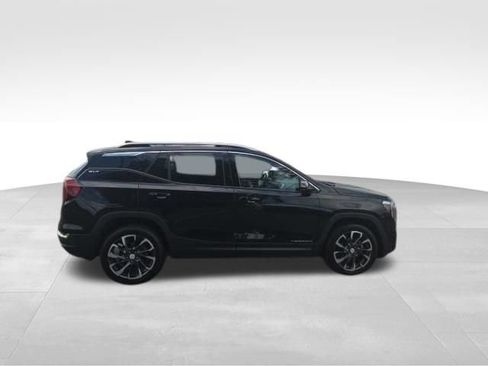 Used 2022 GMC Terrain SLT AWD/4WD image 8