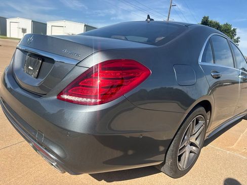 Used 2017 Mercedes-Benz S 550 4MATIC Sedan image 5