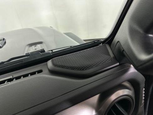 Used 2023 Jeep Wrangler Unlimited w/ Cold Weather Group image 29