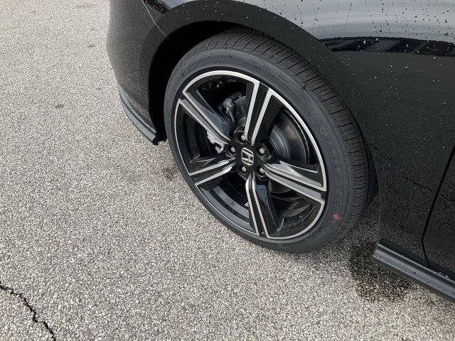 New 2026 Honda Accord Sport image 18