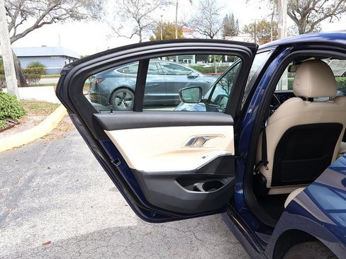 Used 2023 BMW 330i 330i w/ Convenience Package image 25