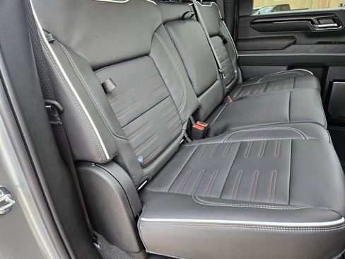 New 2026 GMC Sierra 2500 AT4X AWD/4WD image 29