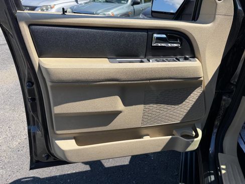 Used 2016 Ford Expedition XL AWD/4WD image 15