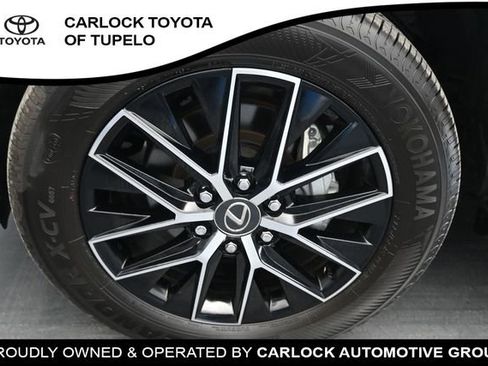 Used 2024 Lexus GX 550 w/ Accessory Package (Z1) AWD/4WD image 51