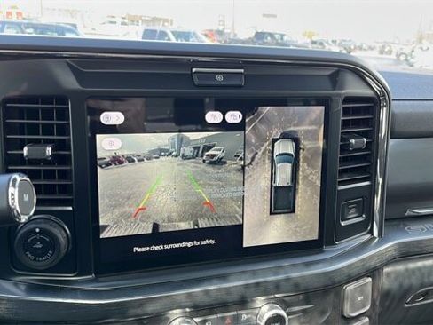 New 2025 Ford F250 Lariat w/ Lariat Ultimate Package image 37