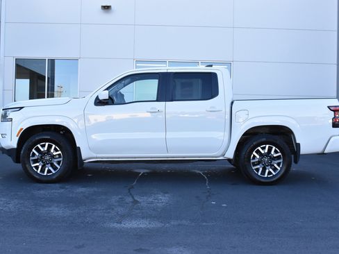 Used 2024 Nissan Frontier SL w/ Technology Package image 10