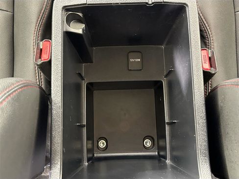 Certified 2024 Toyota 4Runner TRD Off-Road Premium image 33