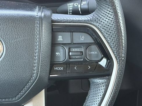 Used 2024 Toyota Tundra Limited w/ Power Package AWD/4WD image 15