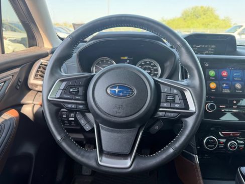 Used 2023 Subaru Forester Touring w/ Popular Package #3 AWD/4WD image 8