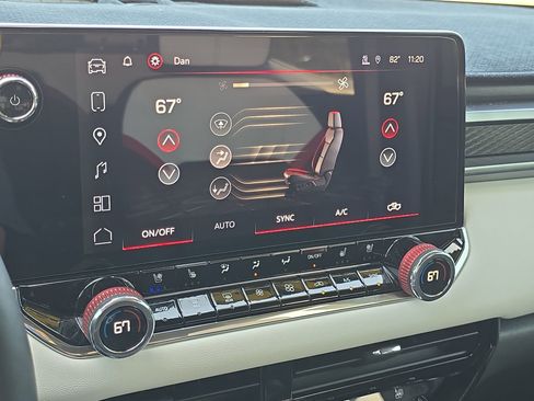 Used 2024 GMC Canyon AT4X image 20