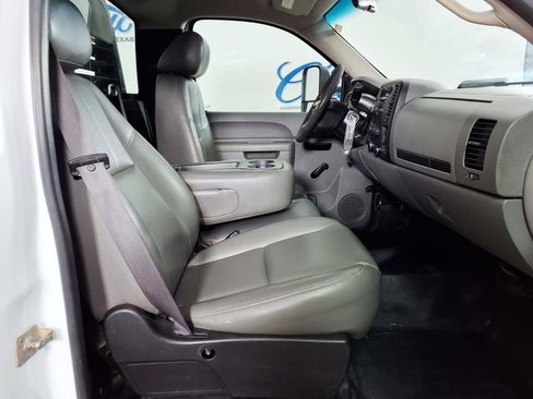 Used 2012 Chevrolet Silverado 3500 W/T image 10
