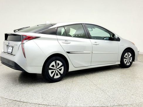 Used 2016 Toyota Prius Four w/ Protection Package FWD image 5